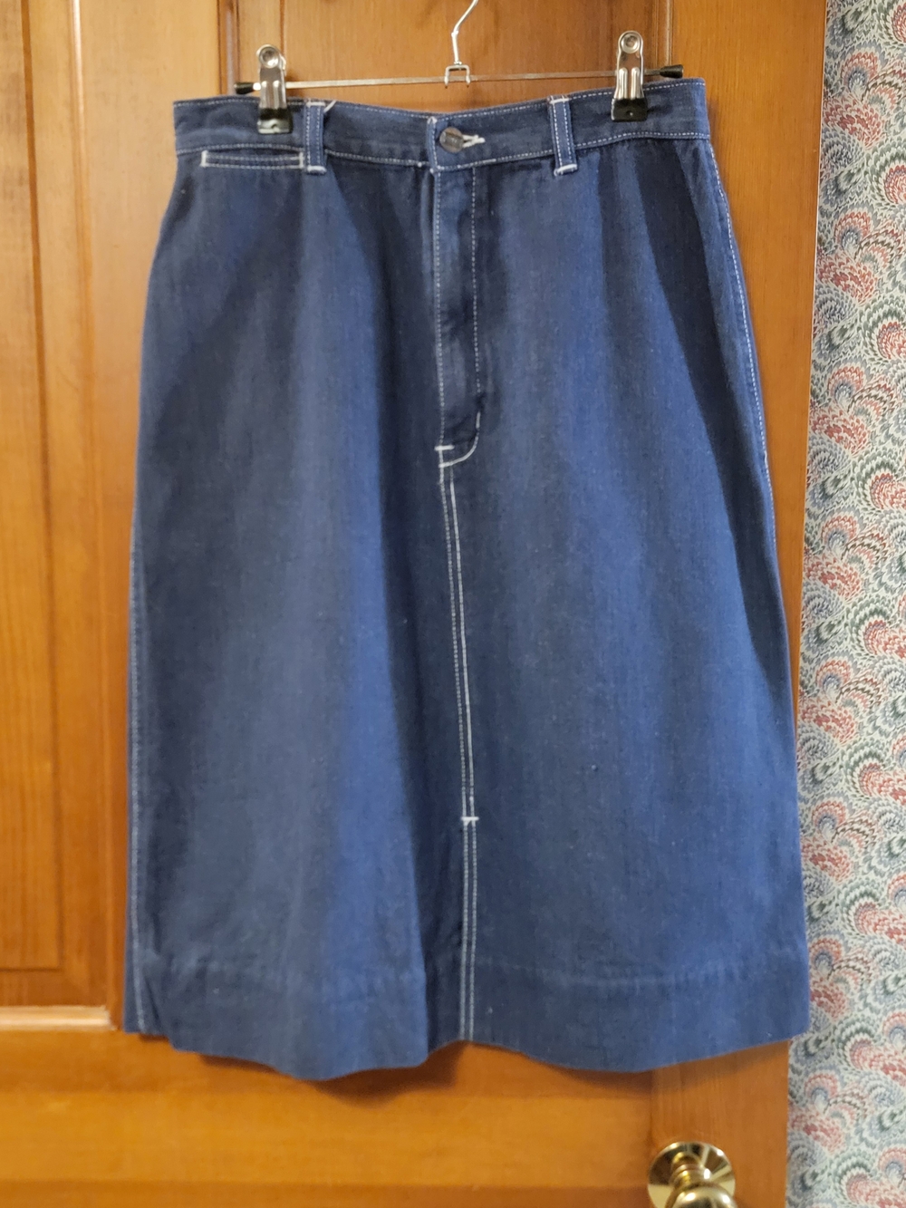 Vintage Skiva Denim Skirt High Waisted Dark Wash Contrast Stitch Size 13/14 Midi